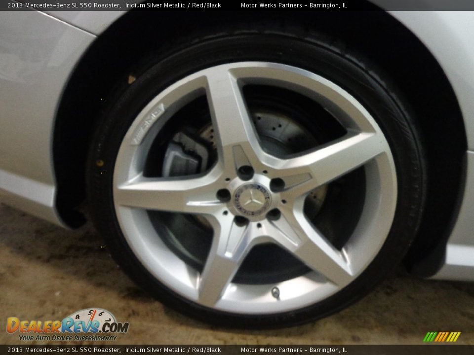 2013 Mercedes-Benz SL 550 Roadster Iridium Silver Metallic / Red/Black Photo #12