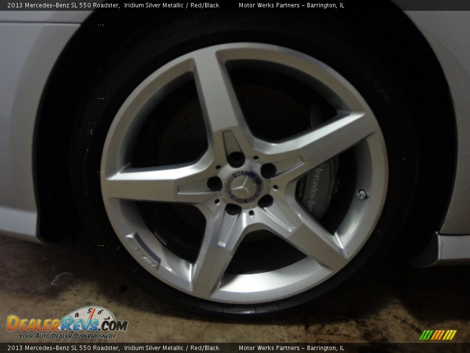 2013 Mercedes-Benz SL 550 Roadster Iridium Silver Metallic / Red/Black Photo #16