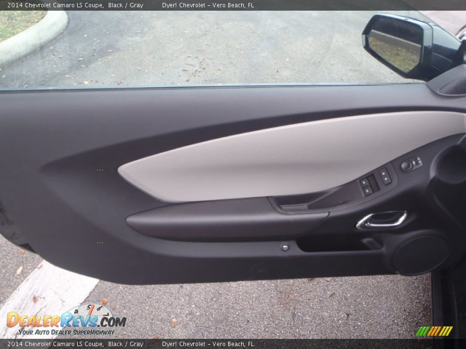 2014 Chevrolet Camaro LS Coupe Black / Gray Photo #8