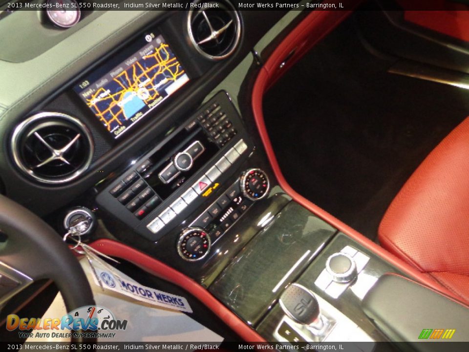 2013 Mercedes-Benz SL 550 Roadster Iridium Silver Metallic / Red/Black Photo #29