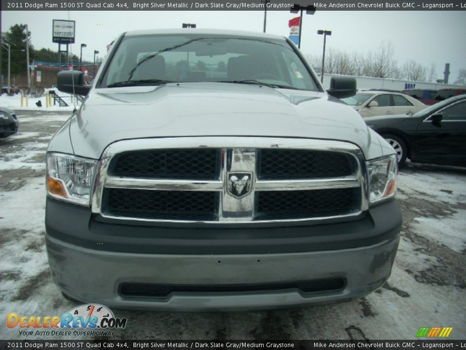 2011 Dodge Ram 1500 ST Quad Cab 4x4 Bright Silver Metallic / Dark Slate Gray/Medium Graystone Photo #9