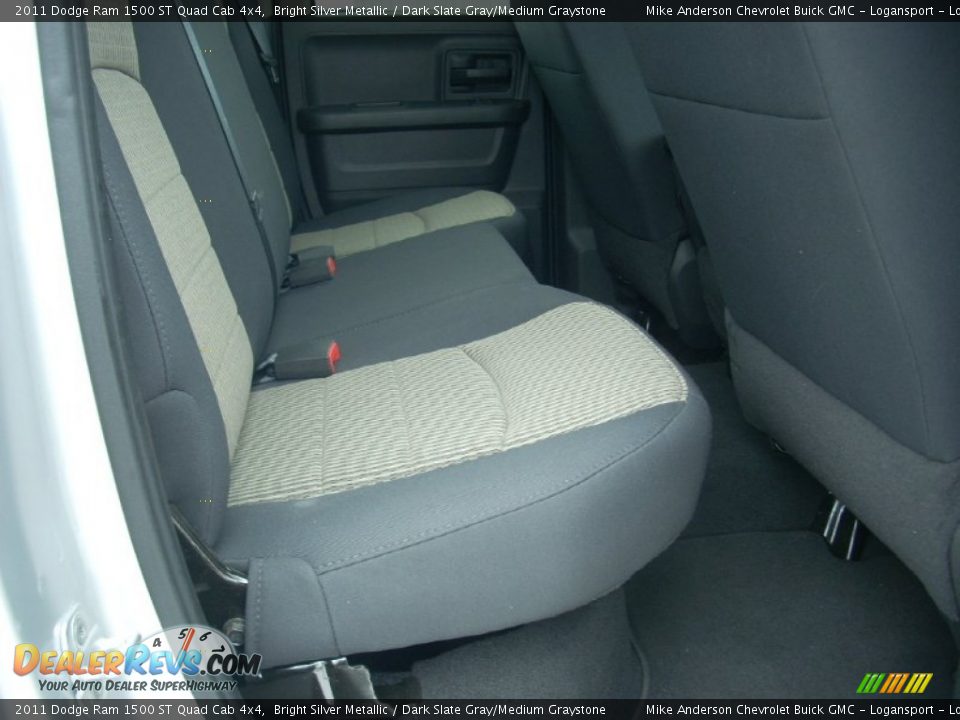 2011 Dodge Ram 1500 ST Quad Cab 4x4 Bright Silver Metallic / Dark Slate Gray/Medium Graystone Photo #19