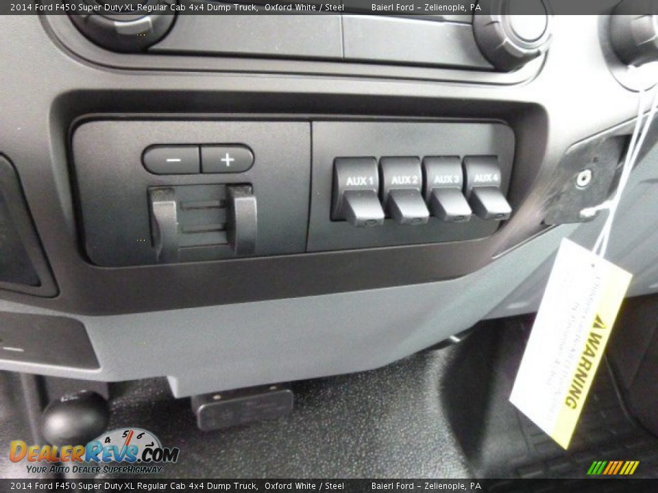 Controls of 2014 Ford F450 Super Duty XL Regular Cab 4x4 Dump Truck Photo #16