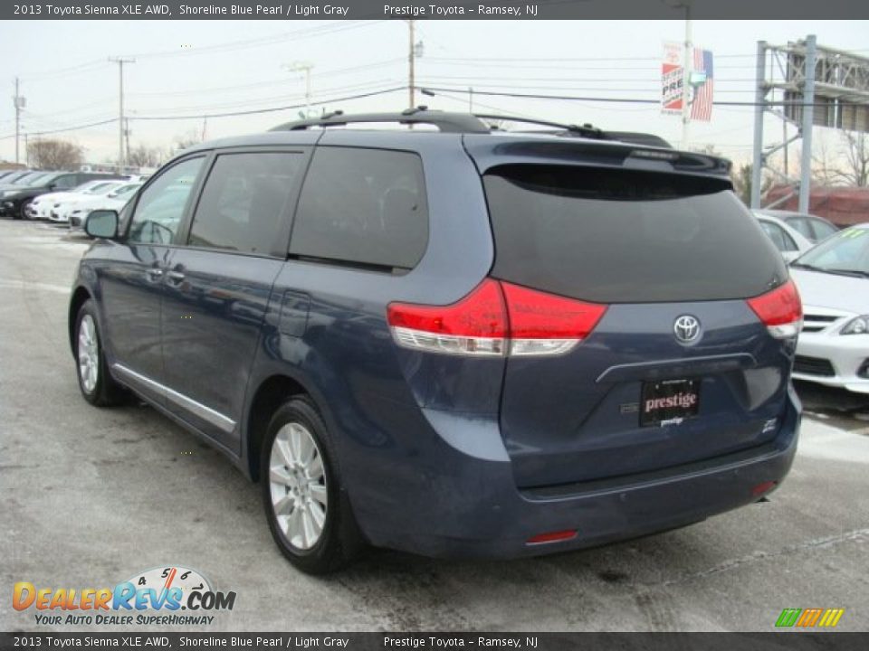 2013 Toyota Sienna XLE AWD Shoreline Blue Pearl / Light Gray Photo #4
