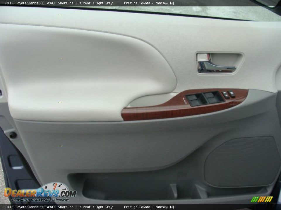 2013 Toyota Sienna XLE AWD Shoreline Blue Pearl / Light Gray Photo #6