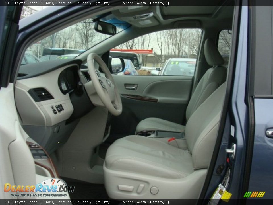 2013 Toyota Sienna XLE AWD Shoreline Blue Pearl / Light Gray Photo #7