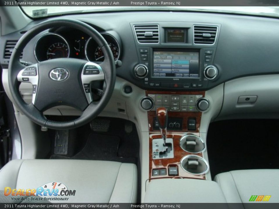 2011 Toyota Highlander Limited 4WD Magnetic Gray Metallic / Ash Photo #9