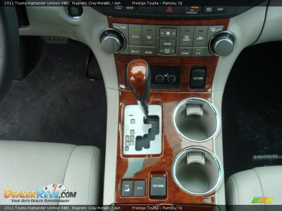 2011 Toyota Highlander Limited 4WD Magnetic Gray Metallic / Ash Photo #12