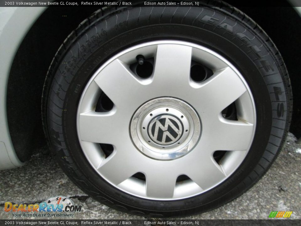 2003 Volkswagen New Beetle GL Coupe Reflex Silver Metallic / Black Photo #28