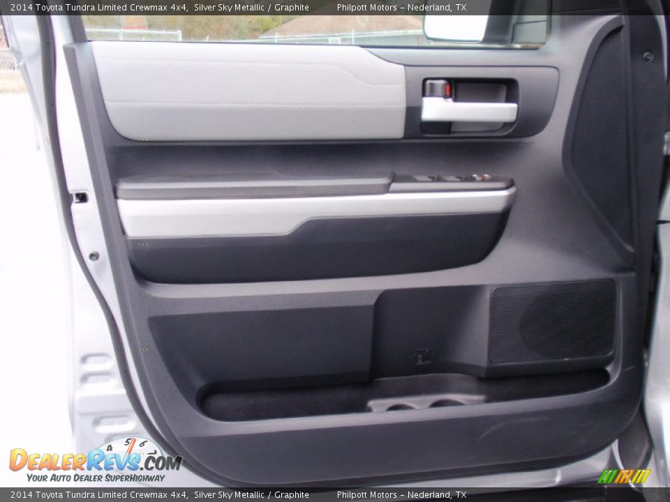 2014 Toyota Tundra Limited Crewmax 4x4 Silver Sky Metallic / Graphite Photo #24