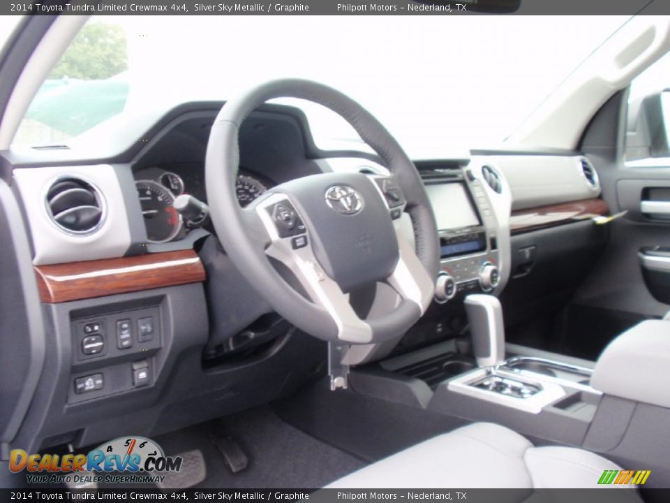 2014 Toyota Tundra Limited Crewmax 4x4 Silver Sky Metallic / Graphite Photo #26
