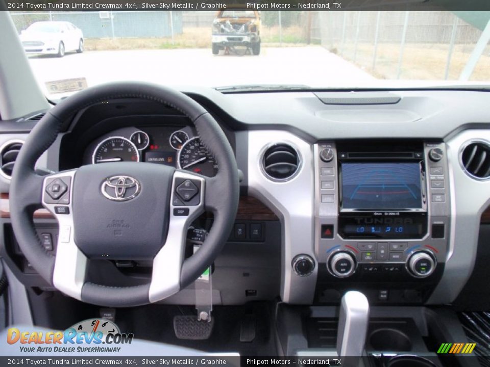 2014 Toyota Tundra Limited Crewmax 4x4 Silver Sky Metallic / Graphite Photo #30
