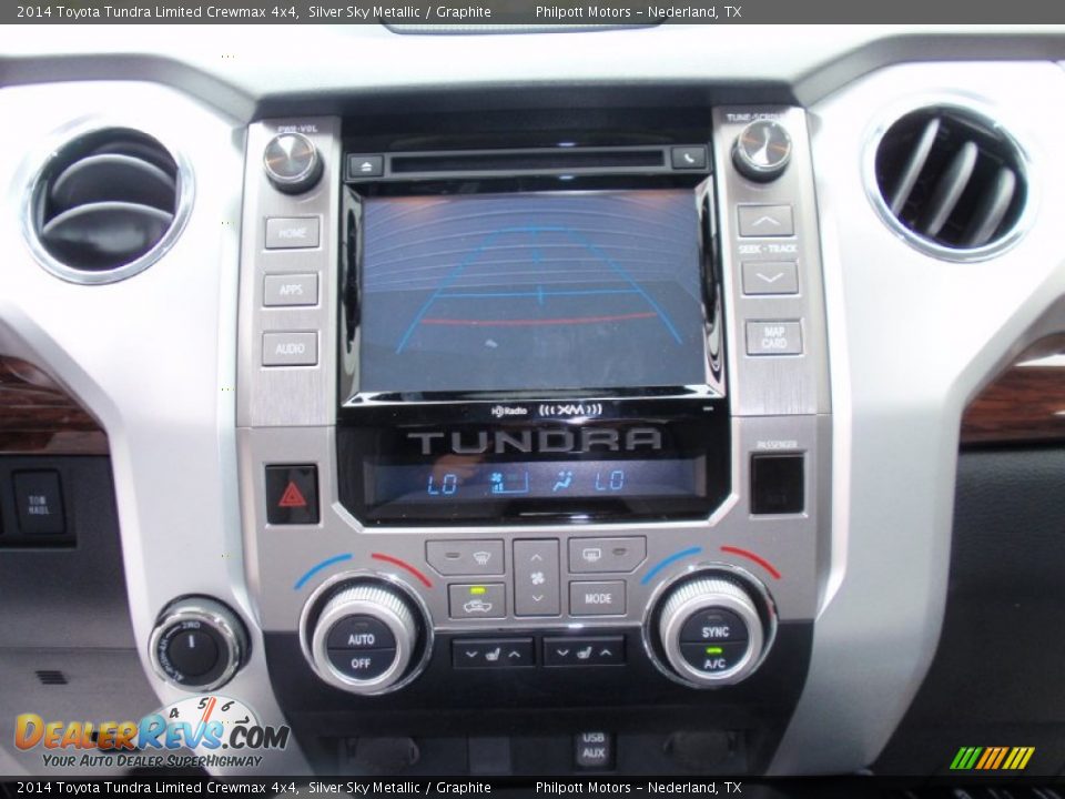 2014 Toyota Tundra Limited Crewmax 4x4 Silver Sky Metallic / Graphite Photo #31
