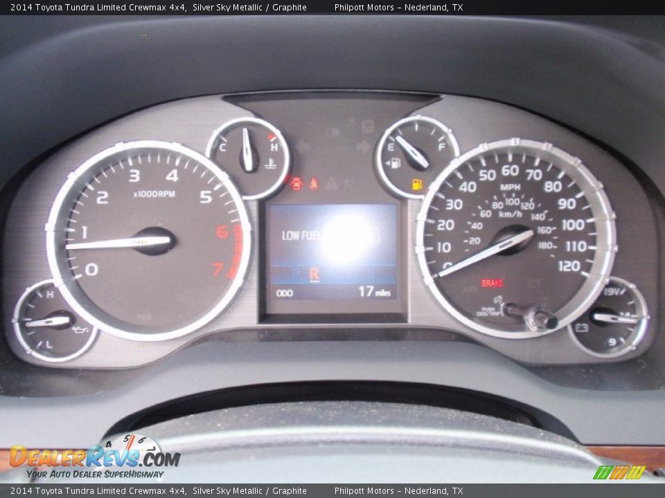 2014 Toyota Tundra Limited Crewmax 4x4 Silver Sky Metallic / Graphite Photo #34