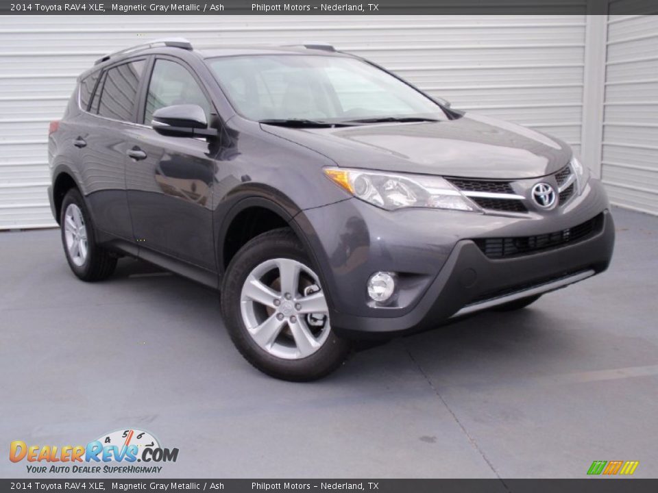 2014 Toyota RAV4 XLE Magnetic Gray Metallic / Ash Photo #1