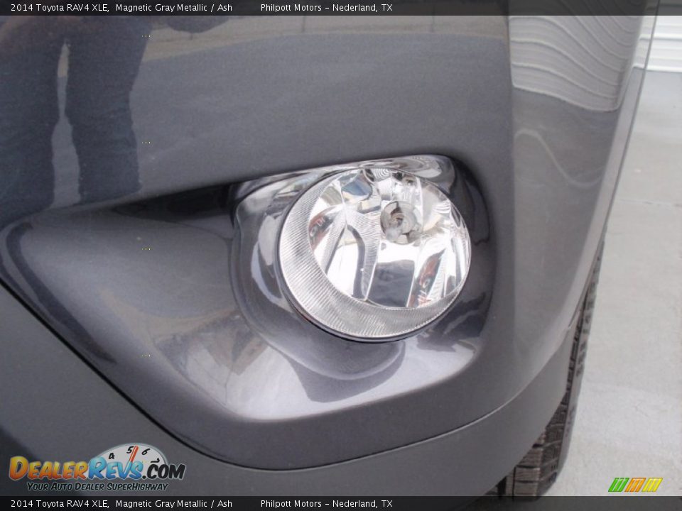 2014 Toyota RAV4 XLE Magnetic Gray Metallic / Ash Photo #10