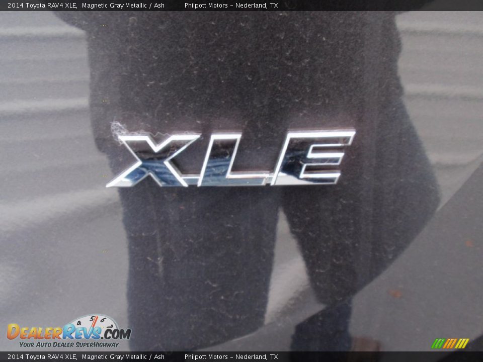 2014 Toyota RAV4 XLE Magnetic Gray Metallic / Ash Photo #15