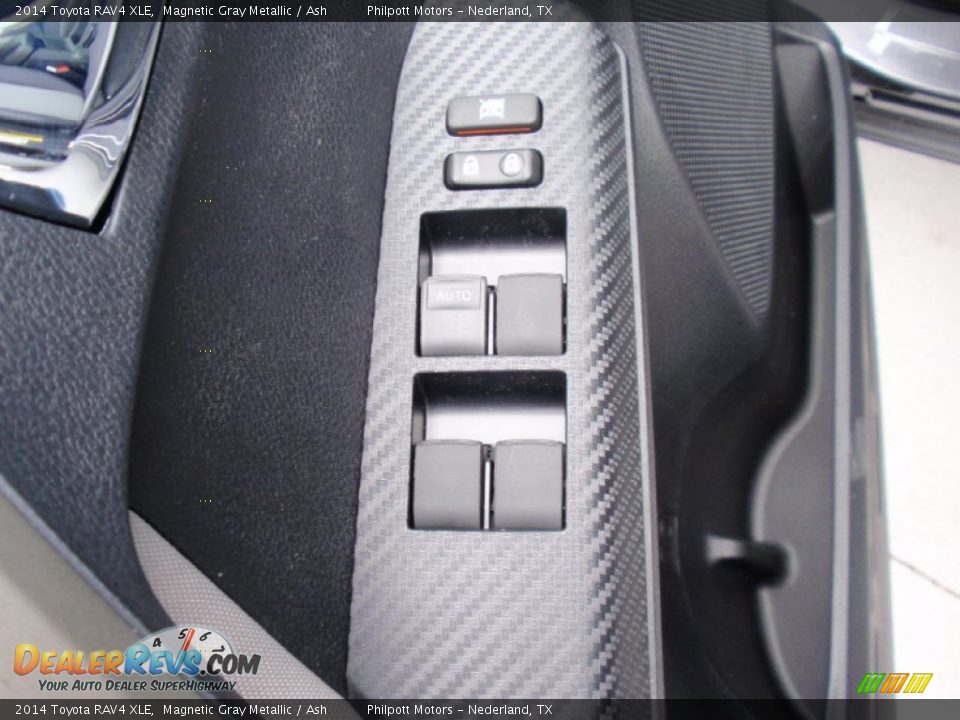 2014 Toyota RAV4 XLE Magnetic Gray Metallic / Ash Photo #25