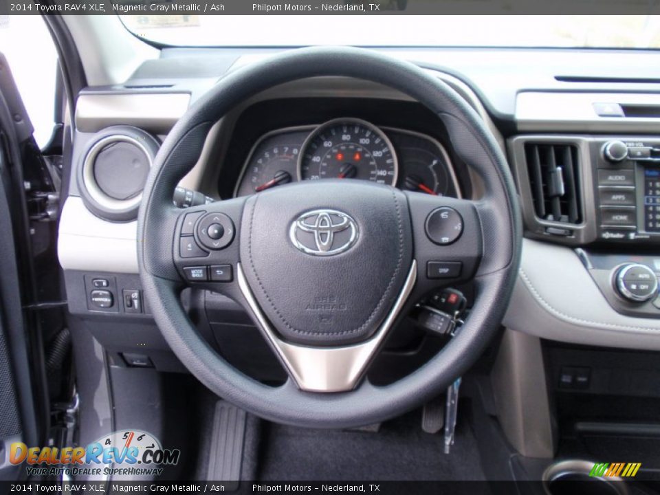 2014 Toyota RAV4 XLE Magnetic Gray Metallic / Ash Photo #33