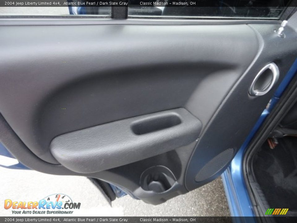 2004 Jeep Liberty Limited 4x4 Atlantic Blue Pearl / Dark Slate Gray Photo #9