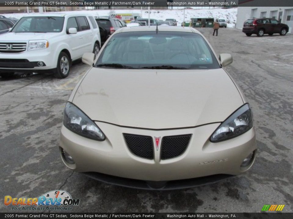 2005 Pontiac Grand Prix GT Sedan Sedona Beige Metallic / Parchment/Dark Pewter Photo #5