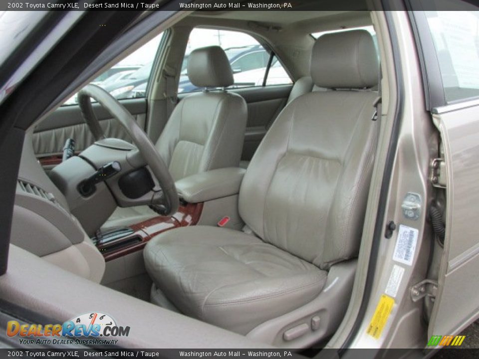 Front Seat of 2002 Toyota Camry XLE Photo #11