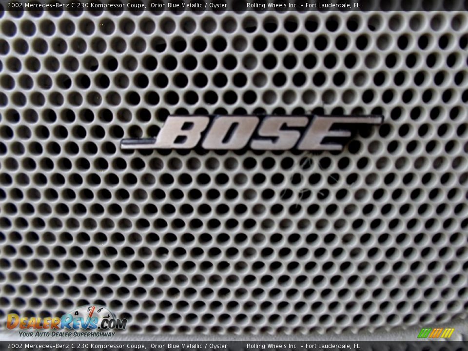 Audio System of 2002 Mercedes-Benz C 230 Kompressor Coupe Photo #33