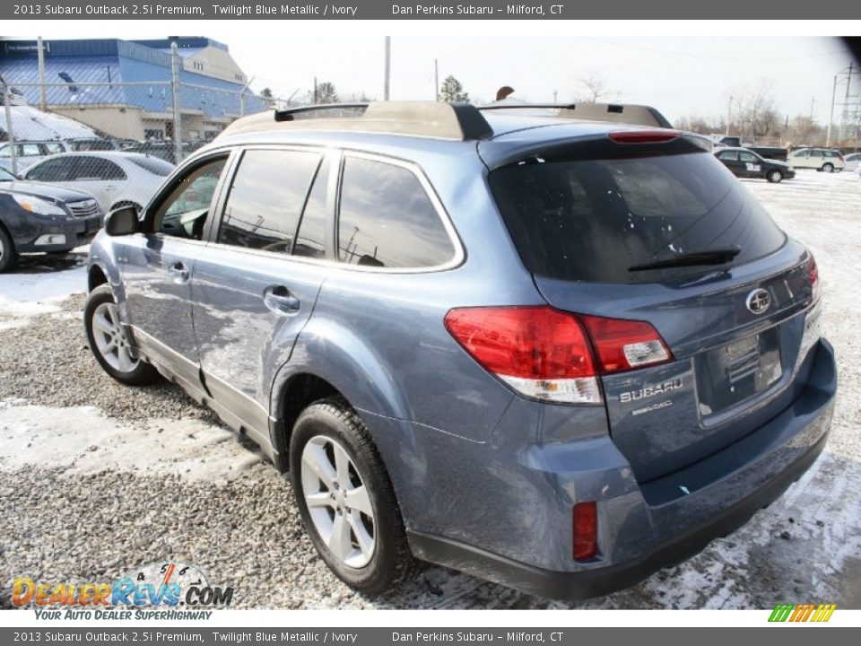 2013 Subaru Outback 2.5i Premium Twilight Blue Metallic / Ivory Photo #11