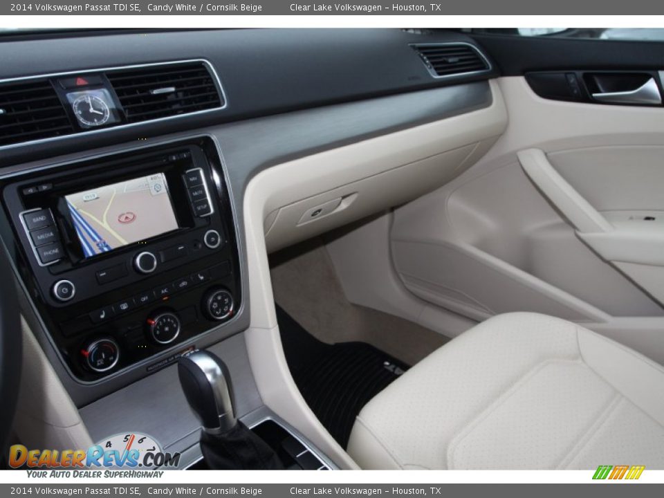 2014 Volkswagen Passat TDI SE Candy White / Cornsilk Beige Photo #18