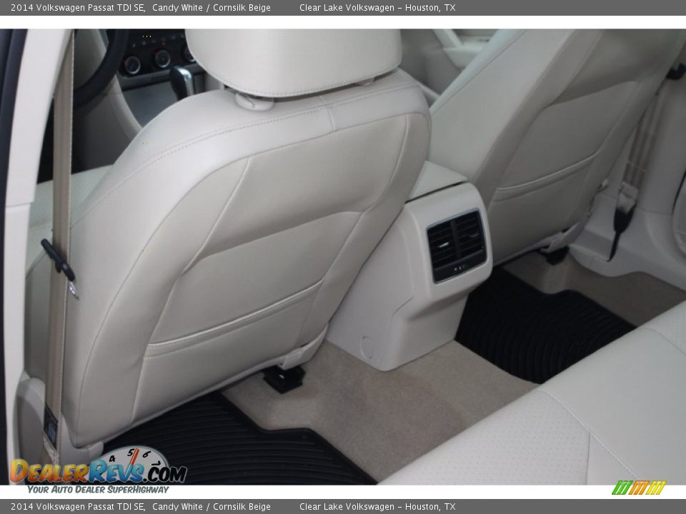 2014 Volkswagen Passat TDI SE Candy White / Cornsilk Beige Photo #28