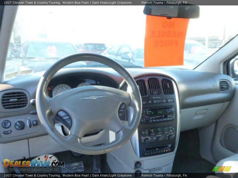 2007 Chrysler Town & Country Touring Modern Blue Pearl / Dark Khaki/Light Graystone Photo #6