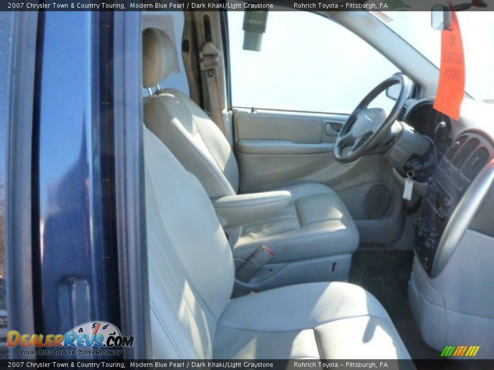 2007 Chrysler Town & Country Touring Modern Blue Pearl / Dark Khaki/Light Graystone Photo #13
