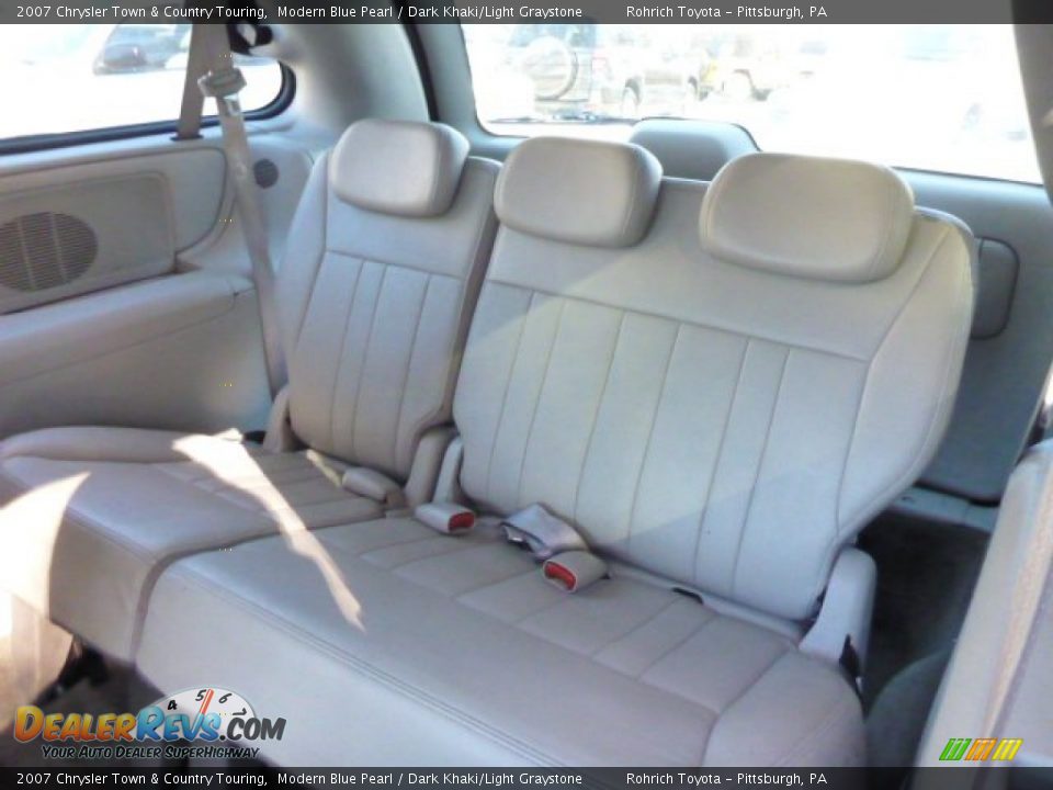 2007 Chrysler Town & Country Touring Modern Blue Pearl / Dark Khaki/Light Graystone Photo #19