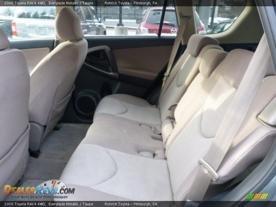 Rear Seat of 2006 Toyota RAV4 4WD Photo #5