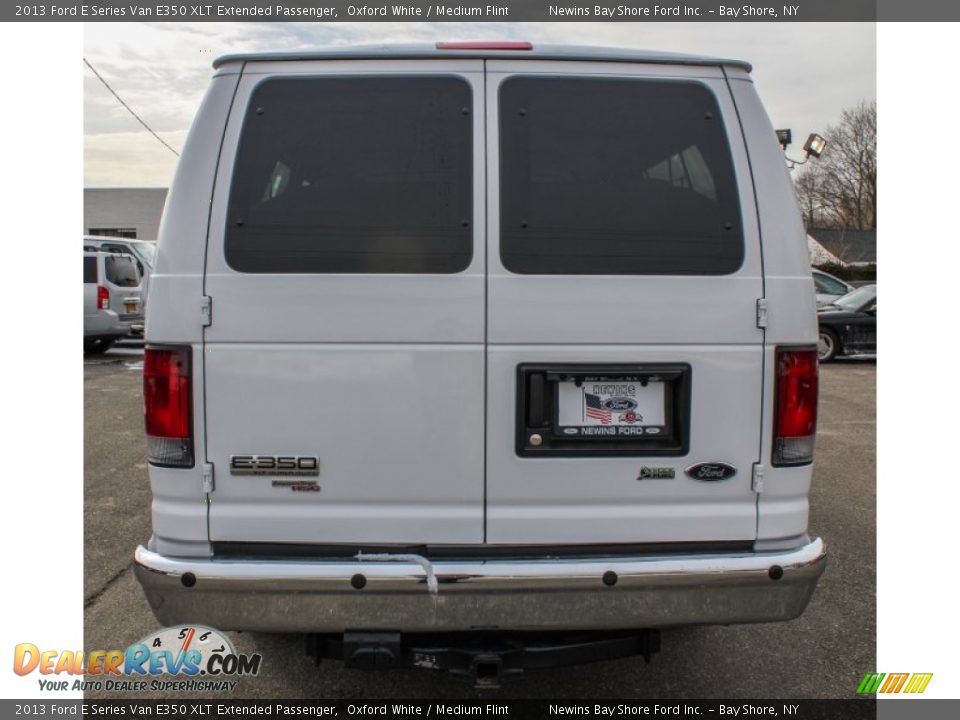 2013 Ford E Series Van E350 XLT Extended Passenger Oxford White / Medium Flint Photo #5