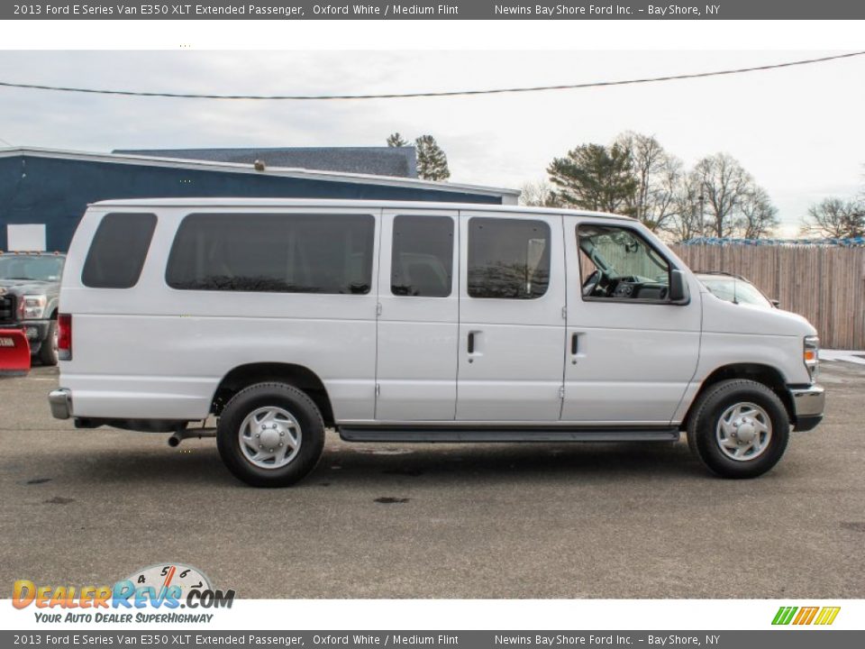 2013 Ford E Series Van E350 XLT Extended Passenger Oxford White / Medium Flint Photo #7