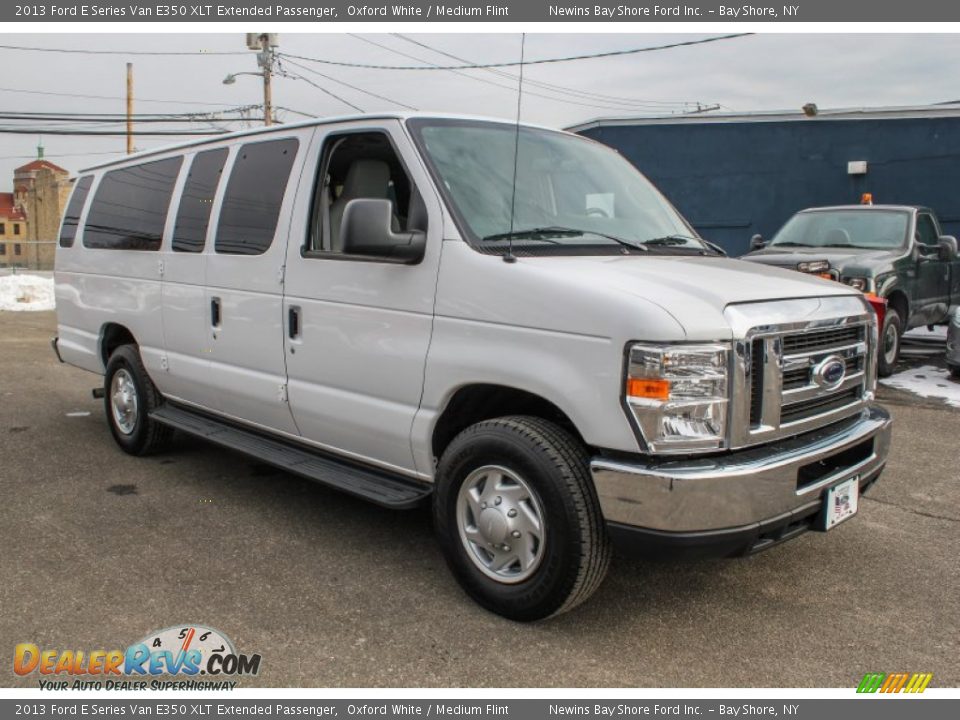 2013 Ford E Series Van E350 XLT Extended Passenger Oxford White / Medium Flint Photo #8