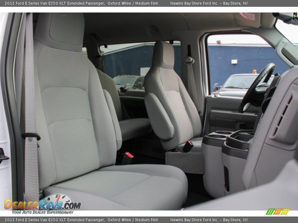2013 Ford E Series Van E350 XLT Extended Passenger Oxford White / Medium Flint Photo #10