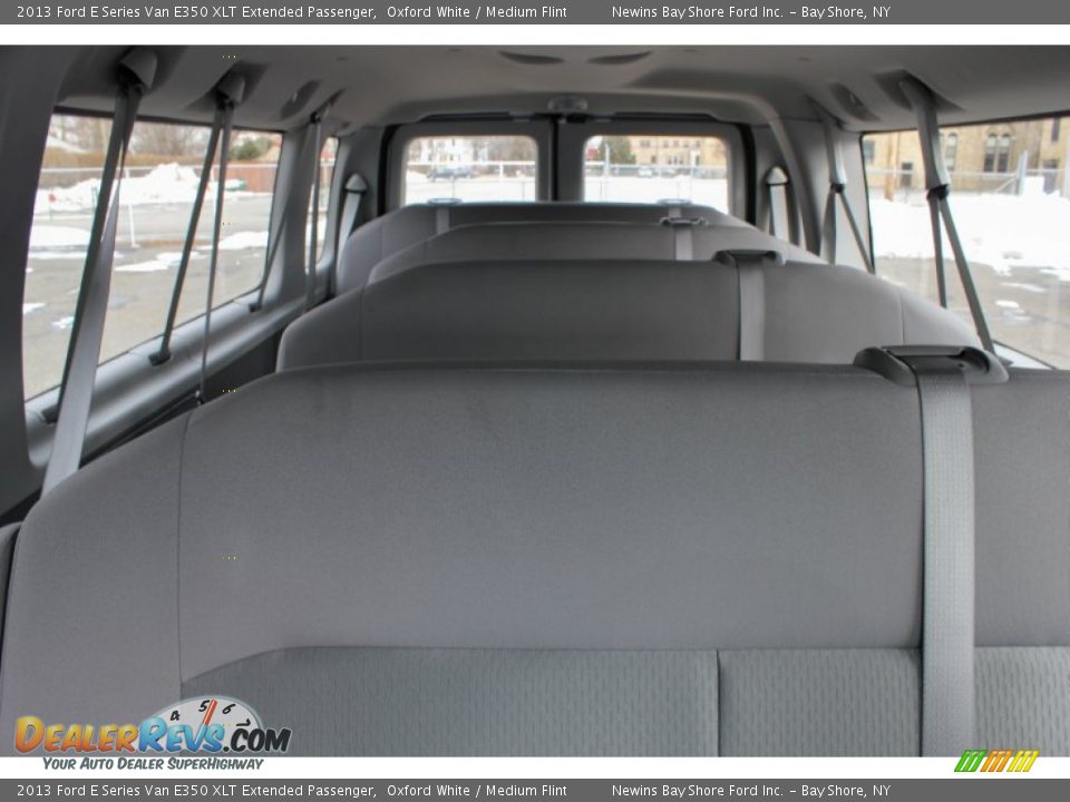 2013 Ford E Series Van E350 XLT Extended Passenger Oxford White / Medium Flint Photo #17