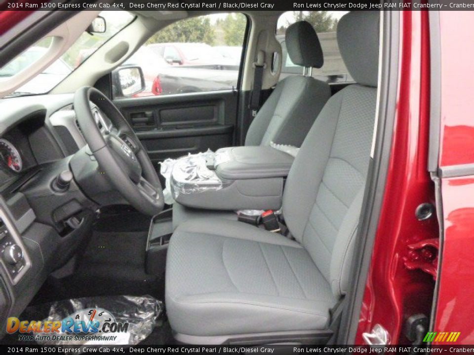 2014 Ram 1500 Express Crew Cab 4x4 Deep Cherry Red Crystal Pearl / Black/Diesel Gray Photo #10