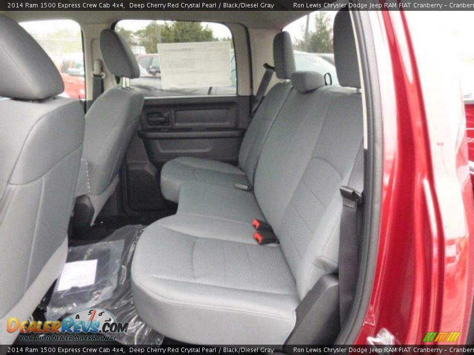 2014 Ram 1500 Express Crew Cab 4x4 Deep Cherry Red Crystal Pearl / Black/Diesel Gray Photo #12