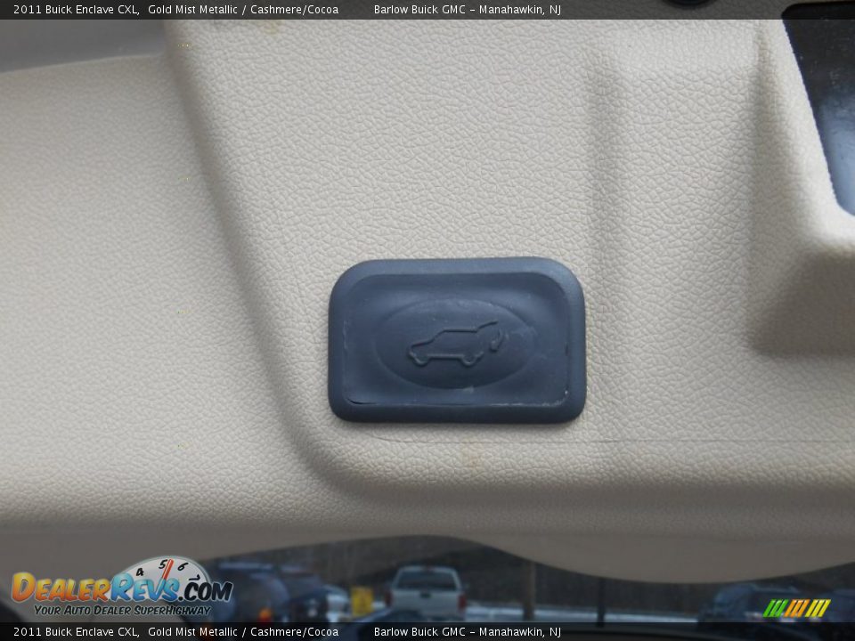 2011 Buick Enclave CXL Gold Mist Metallic / Cashmere/Cocoa Photo #5