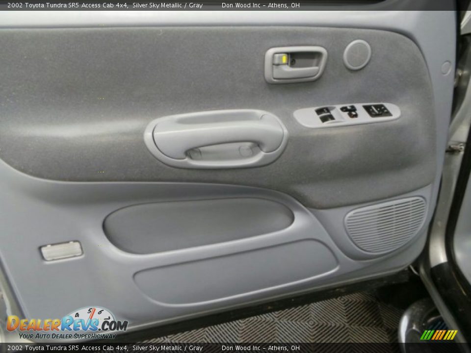 2002 Toyota Tundra SR5 Access Cab 4x4 Silver Sky Metallic / Gray Photo #11