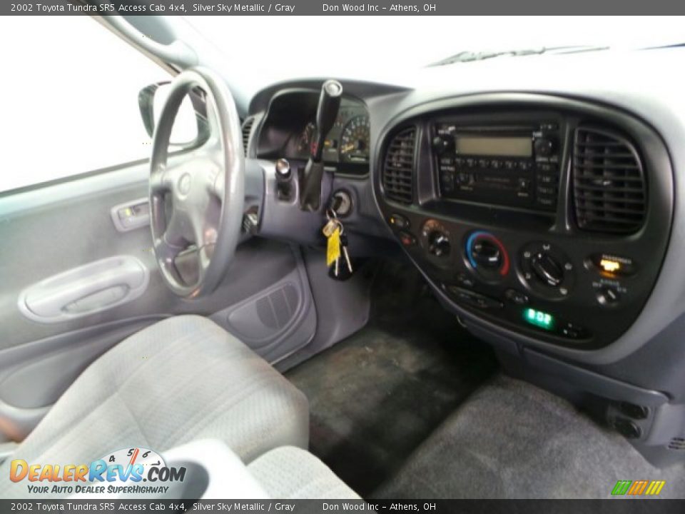 2002 Toyota Tundra SR5 Access Cab 4x4 Silver Sky Metallic / Gray Photo #20