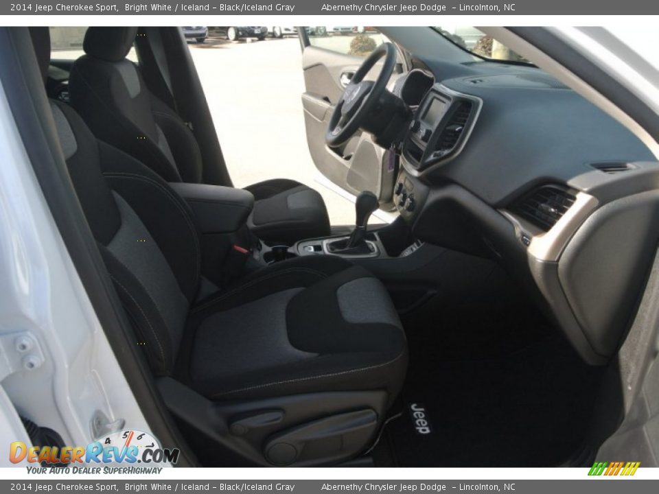 2014 Jeep Cherokee Sport Bright White / Iceland - Black/Iceland Gray Photo #18