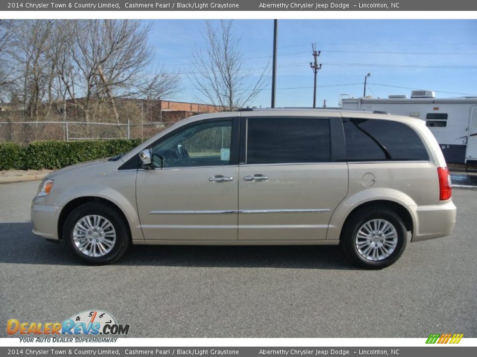 Cashmere Pearl 2014 Chrysler Town & Country Limited Photo #3