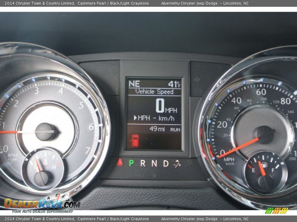 2014 Chrysler Town & Country Limited Gauges Photo #15