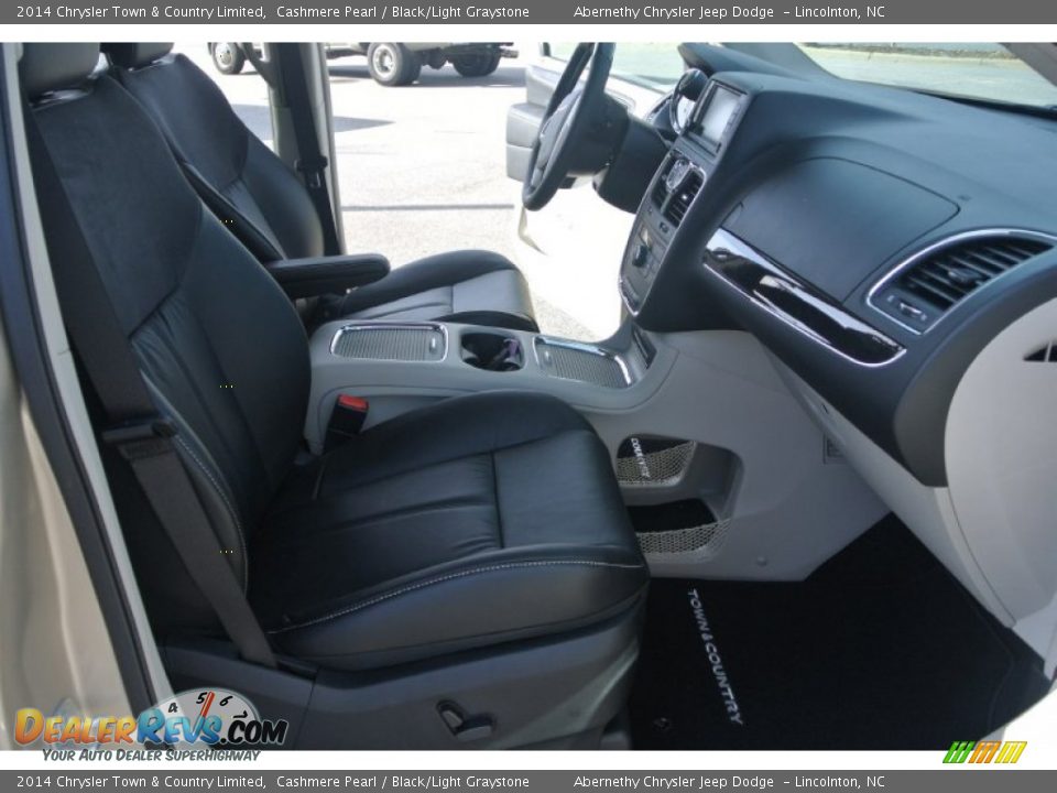 2014 Chrysler Town & Country Limited Cashmere Pearl / Black/Light Graystone Photo #20