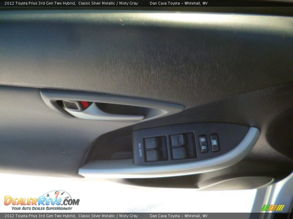 2012 Toyota Prius 3rd Gen Two Hybrid Classic Silver Metallic / Misty Gray Photo #13