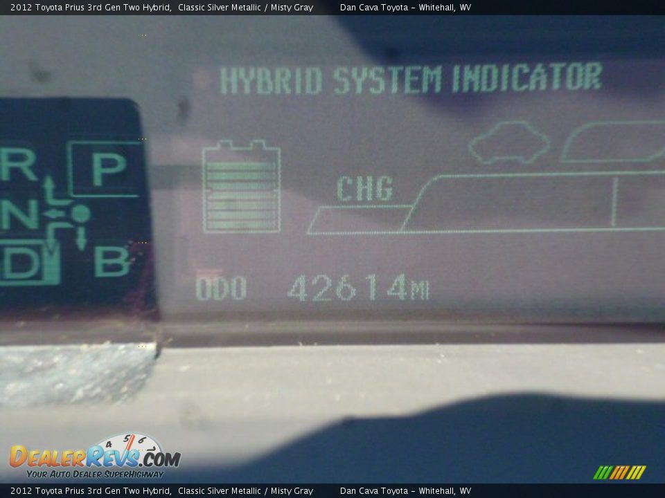 2012 Toyota Prius 3rd Gen Two Hybrid Classic Silver Metallic / Misty Gray Photo #15